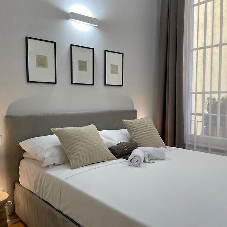 Palazzo Pellicceria Apartment Genoa Luaran gambar